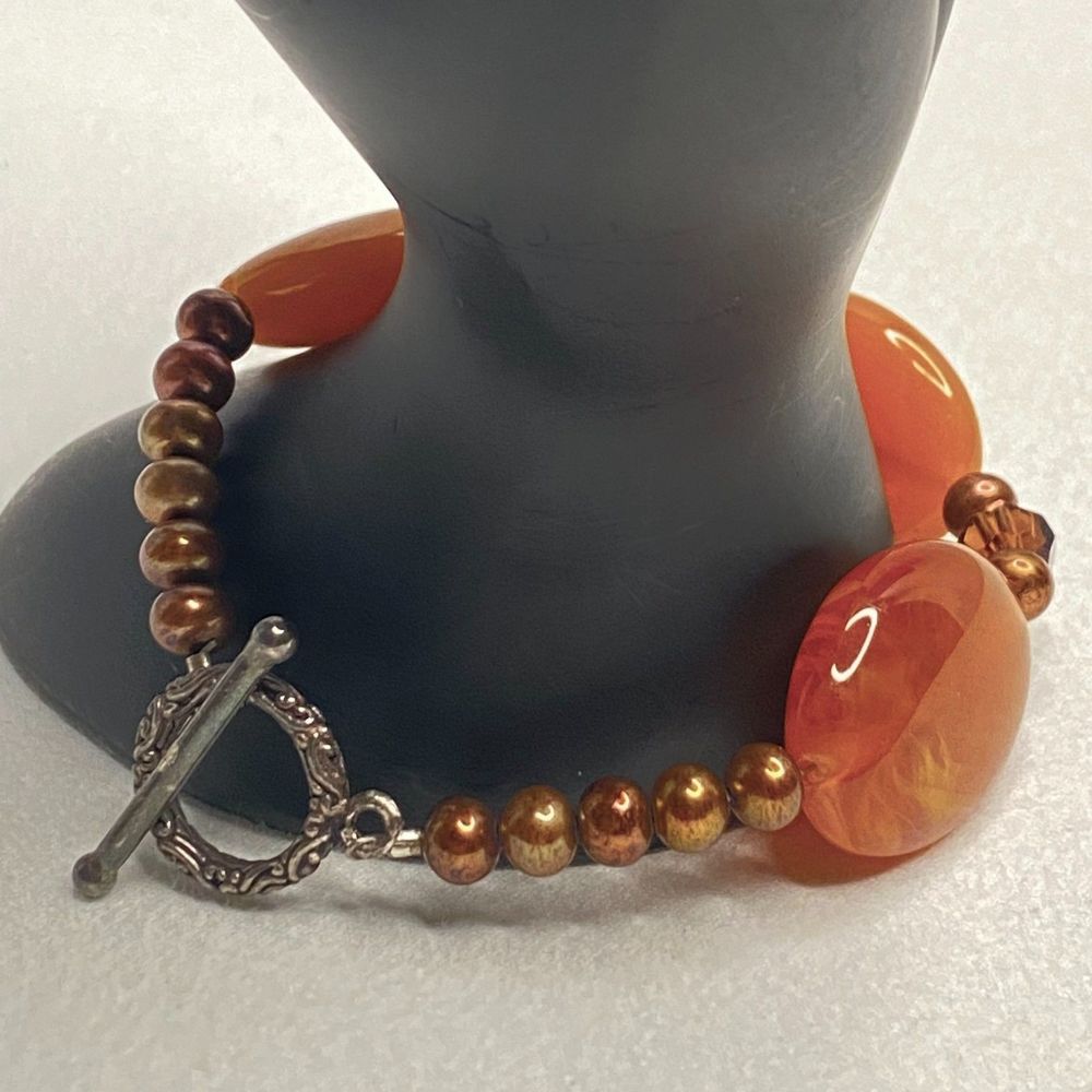 💎Beaded Bracelet Three Large Red Agate Stones Small Bronze Beads Toggle Clasp